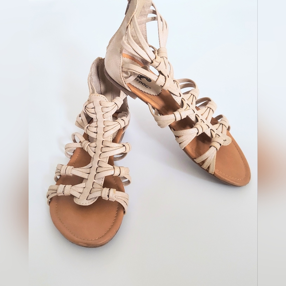 Rocket Dog Gladiator Synthetic Women Sandal Shoes Size 8 Beige